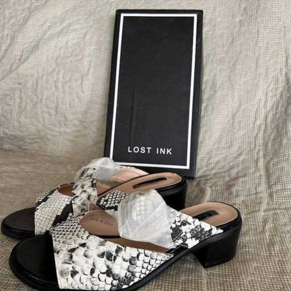 LOST INK:  Snake Print Sandals - whit/black - Picture 7 of 9